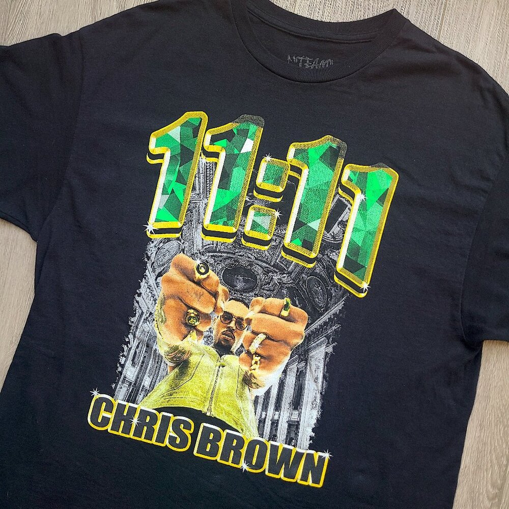 Chris Brown 11:11 black t-shirt size XL